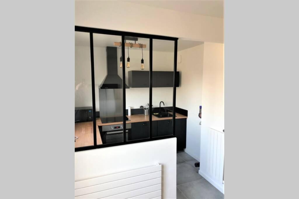 Hypercentre Grand Balcon Vue Cathedrale Apartment Reims Exterior photo